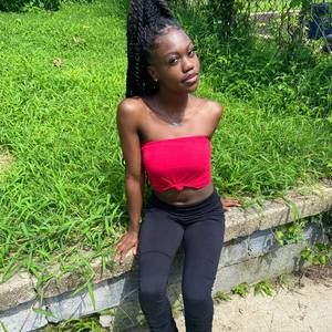 Meet your Posher, A'ishah